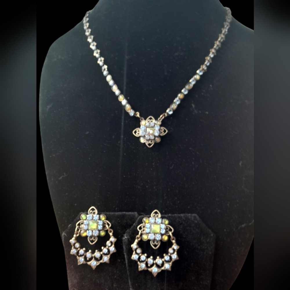 GORGEOUS Mary Demarco La Contessa Vintage Hands Clapsed Necklace and Earrings